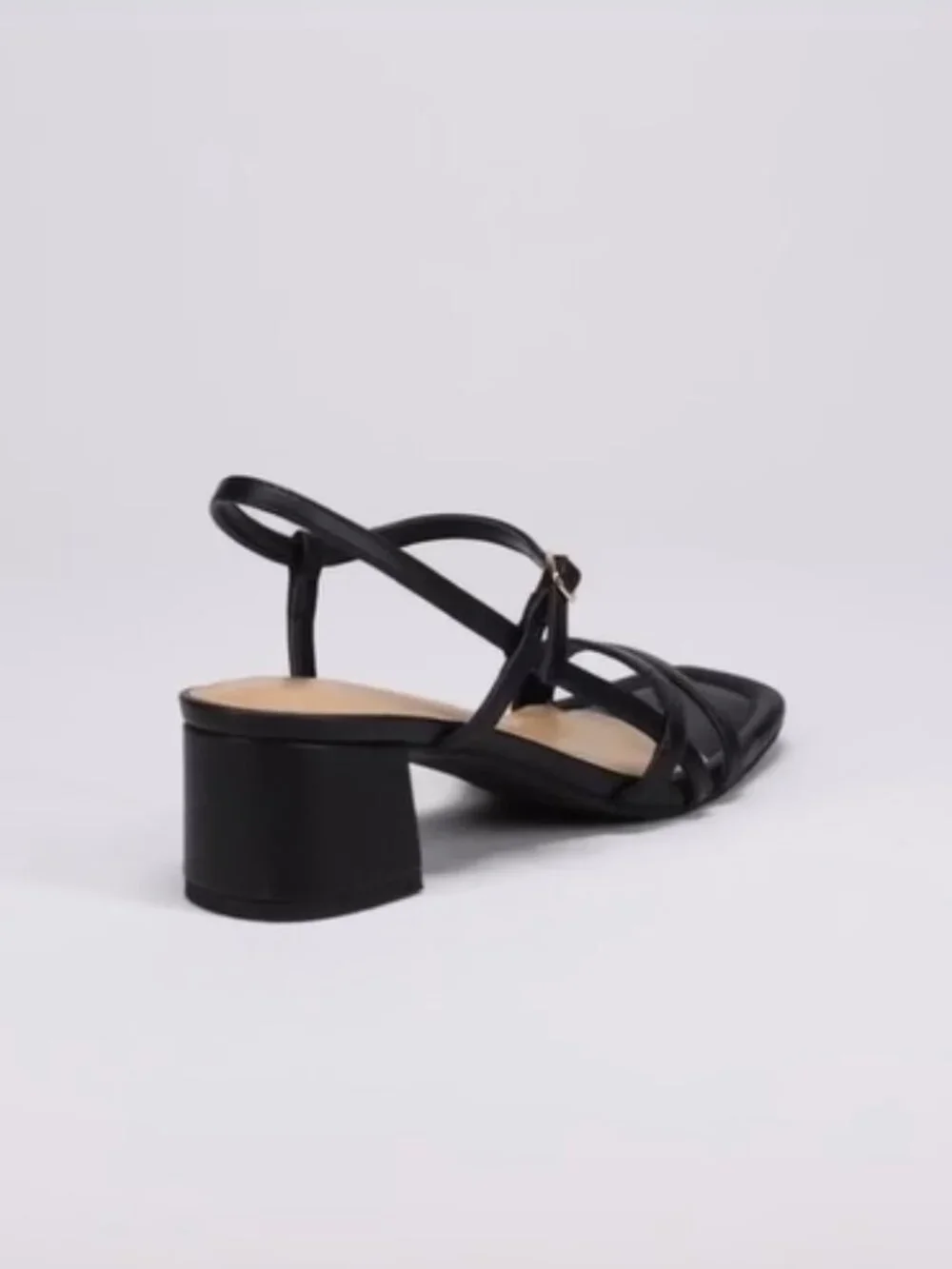 Black Sandals Low Heel Chunky Lauren Conrad Emerald 8.5 NEW 💜 RETAIL $55-
